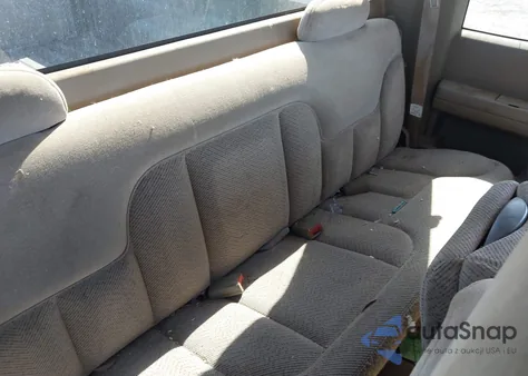 1997 Chevrolet C1500 Fleetside z USA, uszkodzony, nr VIN 1GCEC19R7VE113183